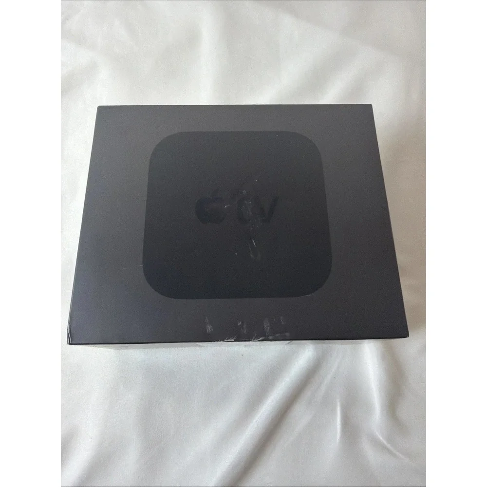 Apple TV A1625 MGY52LL/A HD 32GB Media Streamer 4th Generation